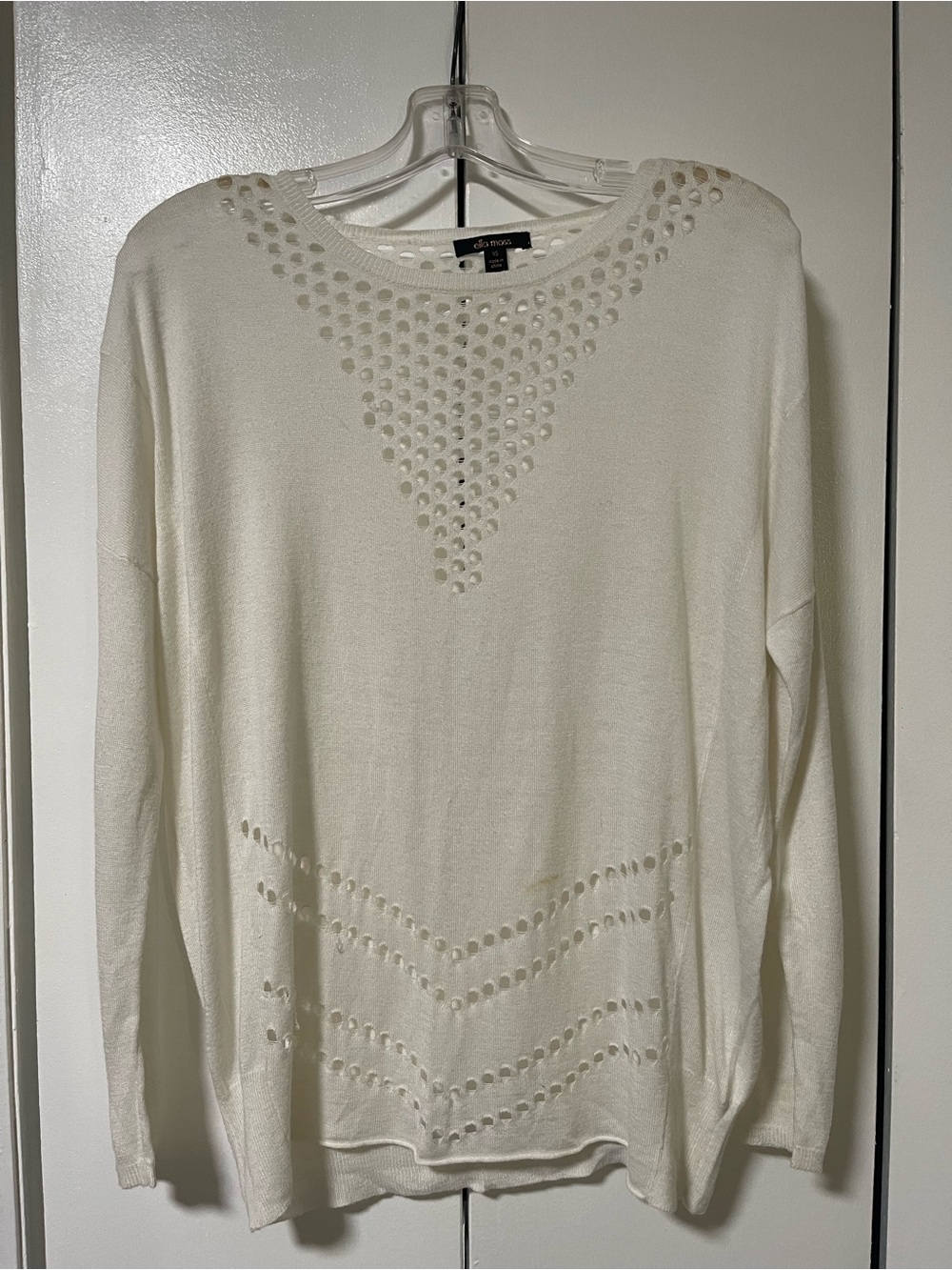 Ella Moss Cream Long Sleeve Sweater with Cut-Out Design